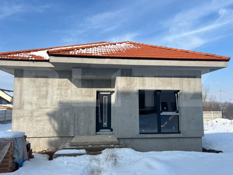 Casă 4 camere predare la gri, 110 mp, zona Micesti