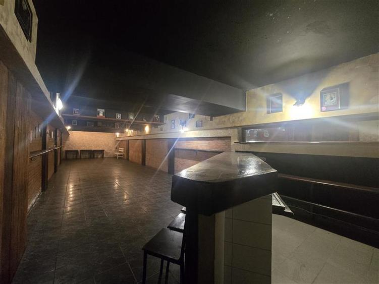 Spatiu de inchiriat ultracentral Bacau. Ideal pentru activitati independente 