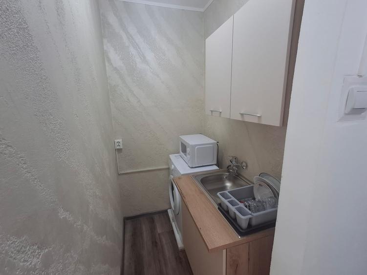 Apartament cu 1 cameră, complet renovat, mobilat și utilat| SUPER PRET