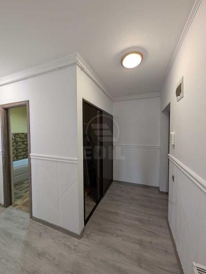 Inchiriere Apartament 3 camere semidecomandat, 62 mp, Sesul De Sus