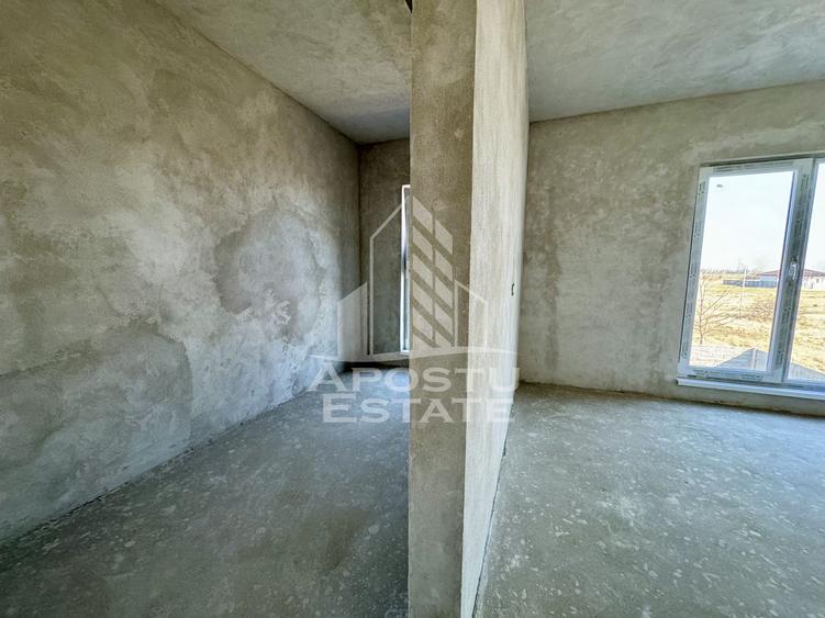 Duplex cu 4camere si dressing, despartit prin bai, finisaje la alegere