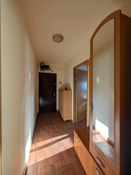 Apartament 2 camere, zona Modern, direct de la proprietar