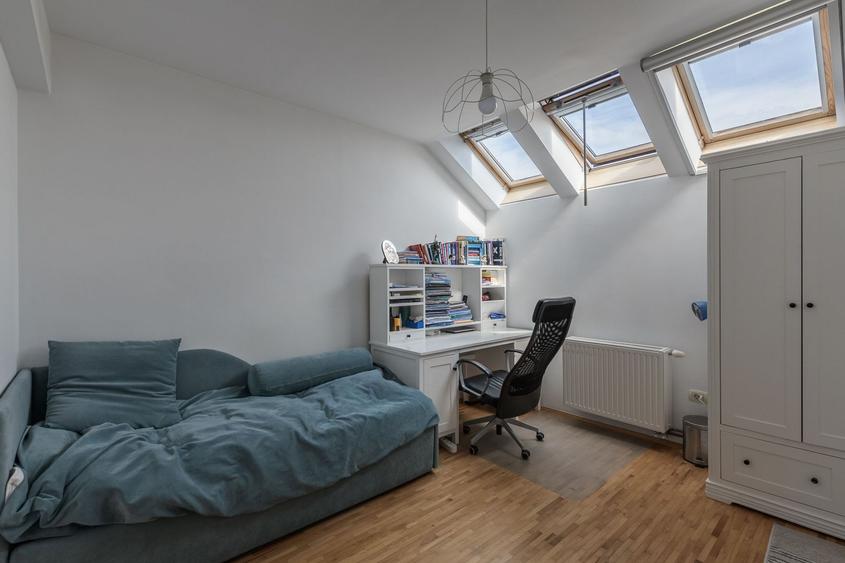 Casa cu materiale de calitate, 639 mp teren, zona deosebita, Borhanci
