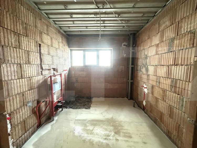 Apartament cu 3 camere, etaj intermediar, terasa, Braytim