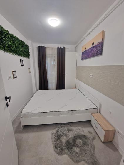Apartament cu 2 camere, etajul 1/3, zona Moara de Vant