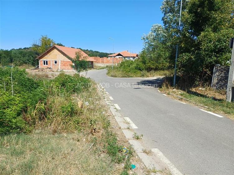 Resita, Teren Intravilan 473 Mp., Cu Utilitati, Zona Mociur - 6