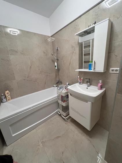 APARTAMENT LUX 2 CAMERE/ MOBILAT SI UTILAT