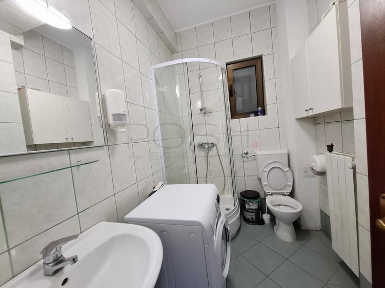 Apartament cu 4 camere Primaverii