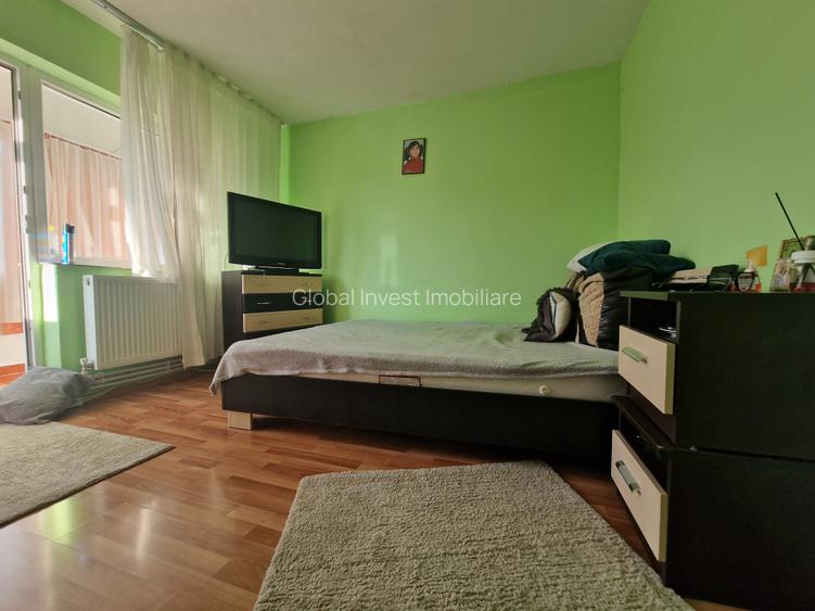 Navodari(Sud)- 3 camere decomandate confort 0, parcare, gaze - 87.000euro - 29