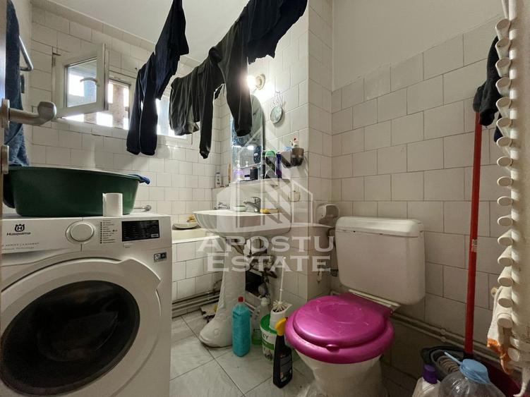 Apartament cu 2 camere, semidecomandat, conf 1, zona Sagului