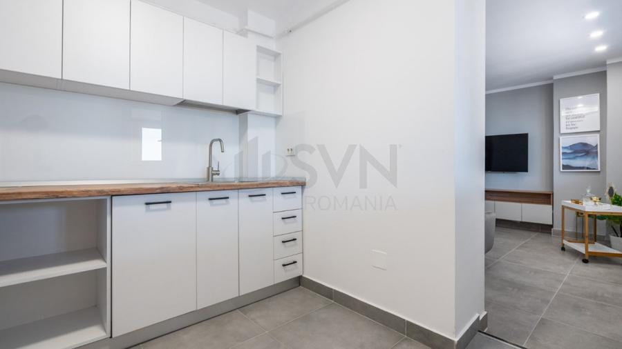REA1028818 Duplex l 6 Camere l Piata Universitatii