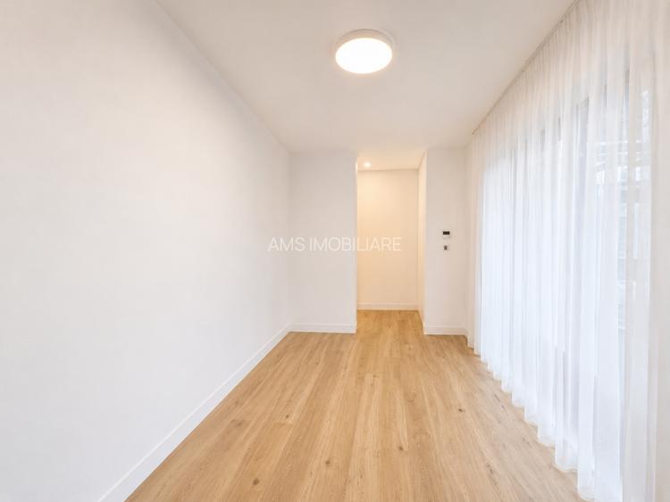 NOU / SUPERB  / SPATII GENEROASE / PARTIAL MOBILAT SI UTILAT BLOC BOUTIQUE - 13