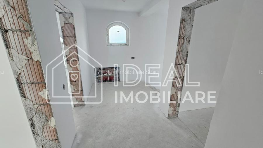 Casă individuală lângă pădure | Calea Cisnădiei | 115 mp utili | Teren 380 mp - 15