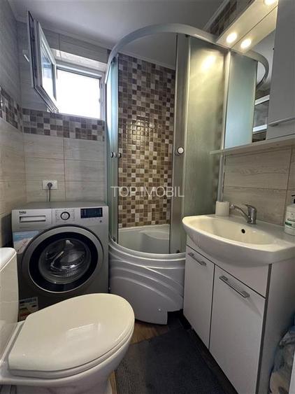 Inchiriere Apartament cu 2 camere Decomandat Podu Ros - 6