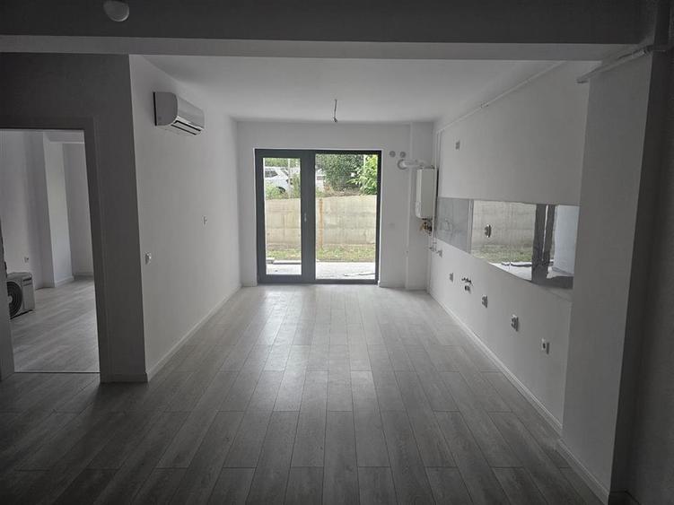 COMISION 0% Apartament cu 2 camere si gradina vizavi de Mall Moldova