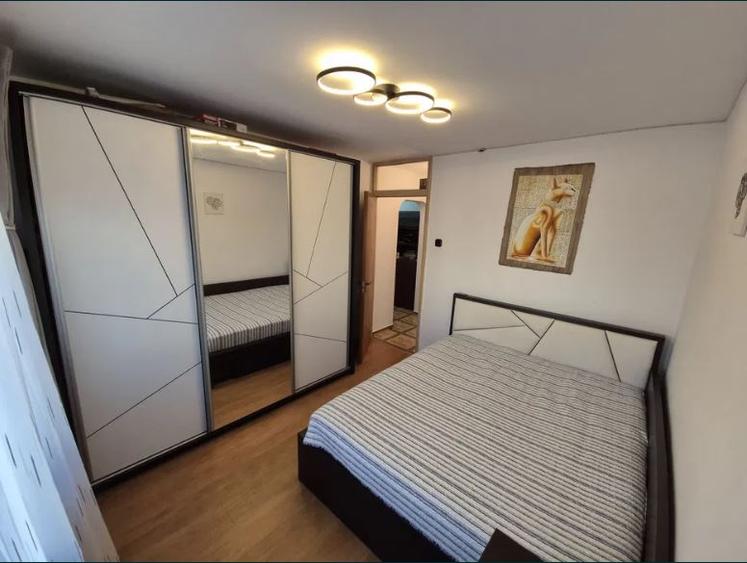 RAHOVA STR  TULCEA  AP 2 CAM BLOC REABILITAT