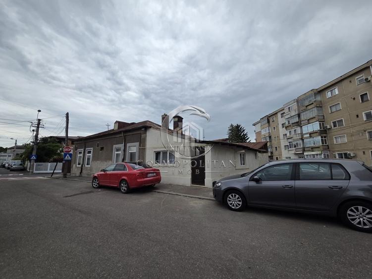 Proprietate cu potențial comercial – casă și teren în zona Clubul Politistilor /