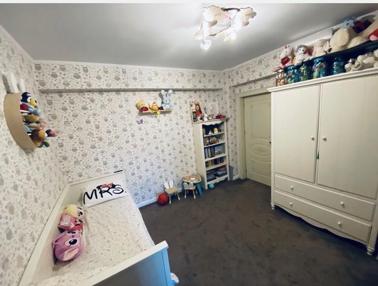 Apartament 3 camere decomandat Faleza Nord