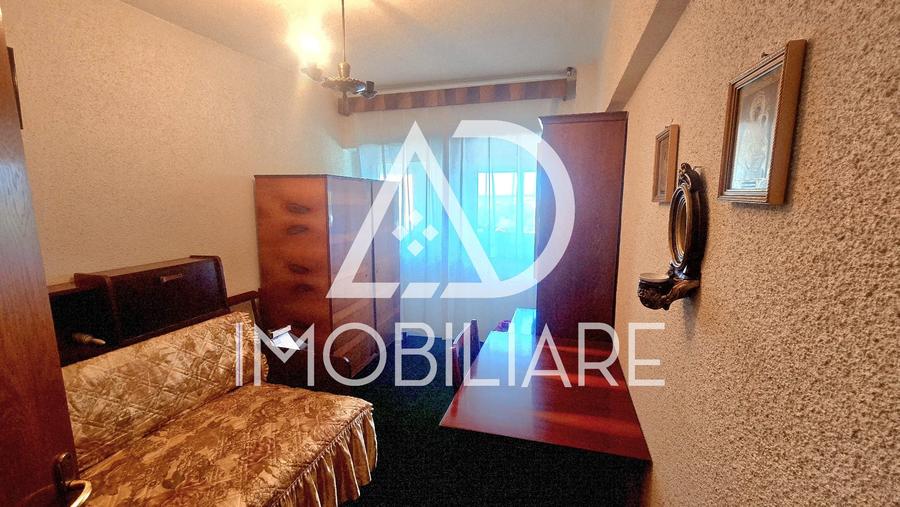 Apartament cu 3 camere, ultracentral – Târgu Jiu