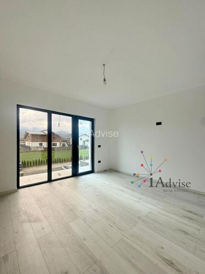 CASA MODERNA CU VEDERE PANORAMICA SPRE MUNTI in Cristian - 5