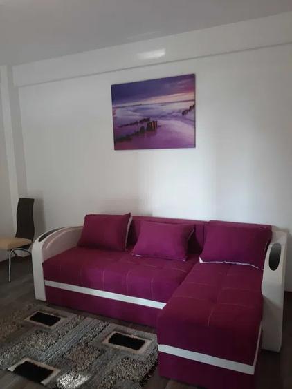 Apartament 2 camere, parcare, Buna ziua