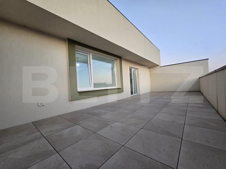 Apartament tip Penthouse cu 3 camere, 113 mp, zona Torontalului