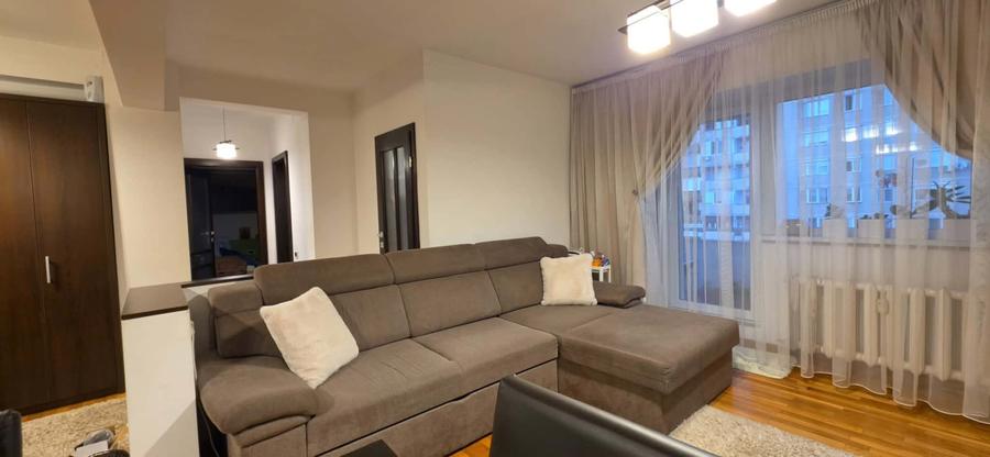 Apartament cu 3 camere de vânzare – Nufărul-AP1554