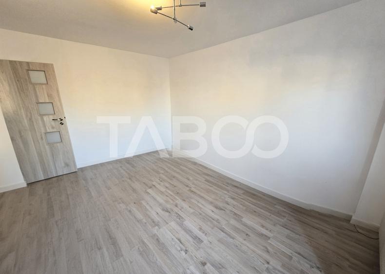 Apartament 3 camere decomandat 2 bai balcon Mihai Viteazul Sibiu