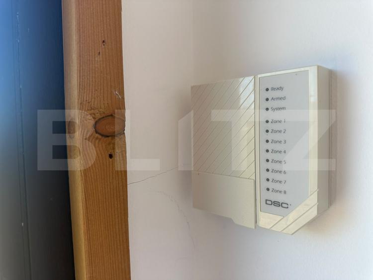 Casa individuala 36 mp, teren 3.000 mp, zona Bărsău