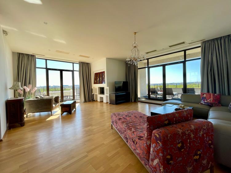 Închiriere Penthouse 250 mp utili + 320 mp terasă panoramică | Baneasa