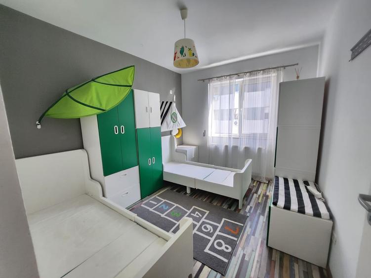 Apartament 3 camere cu Loc de Parcare - Decomandat - Militari Residence