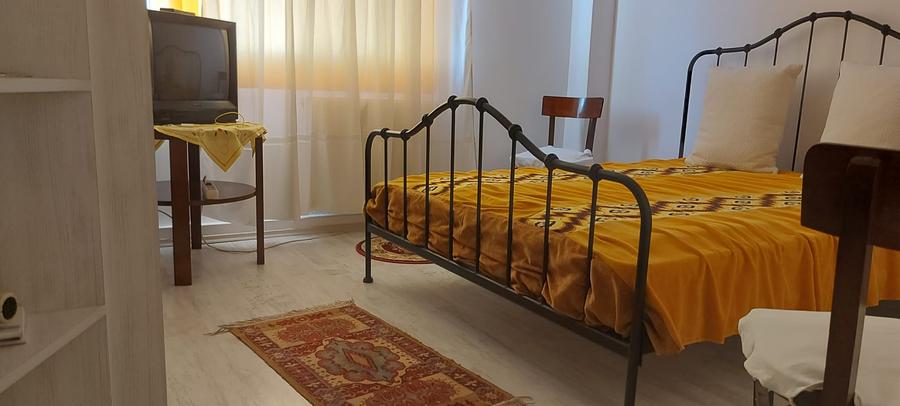 Apartament ultracentral renovat si utilat - centrala termica proprie