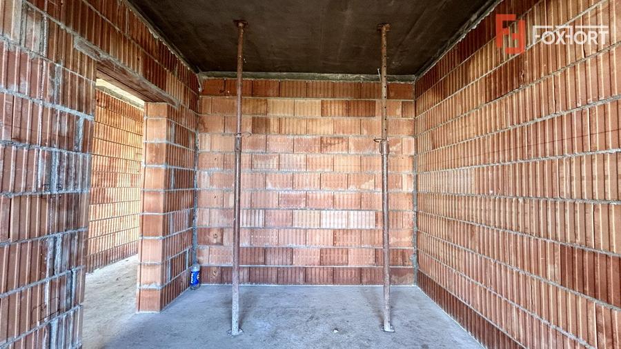 Duplex 4 camere pe parter + perete dublu despartitor - Sanandrei