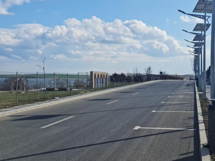 Teren de vanzare in Techirghiol primul rand la lacul sarat