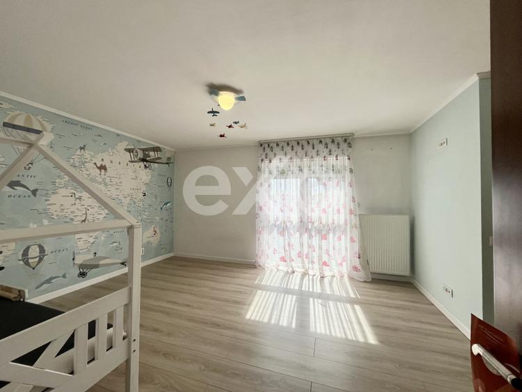 De vanzare vila individuala 7 camere mobilata si utilata complex Corbeanca