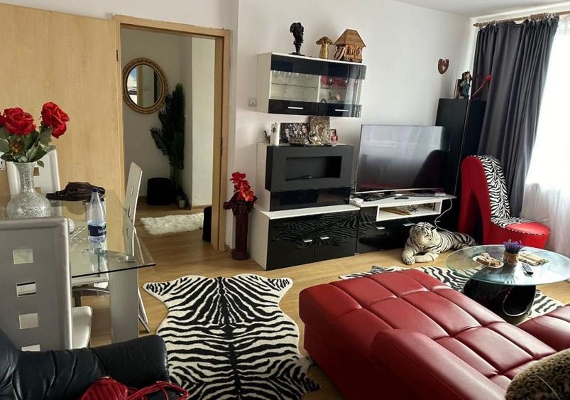 Apartament 2 camere in zona Mercur