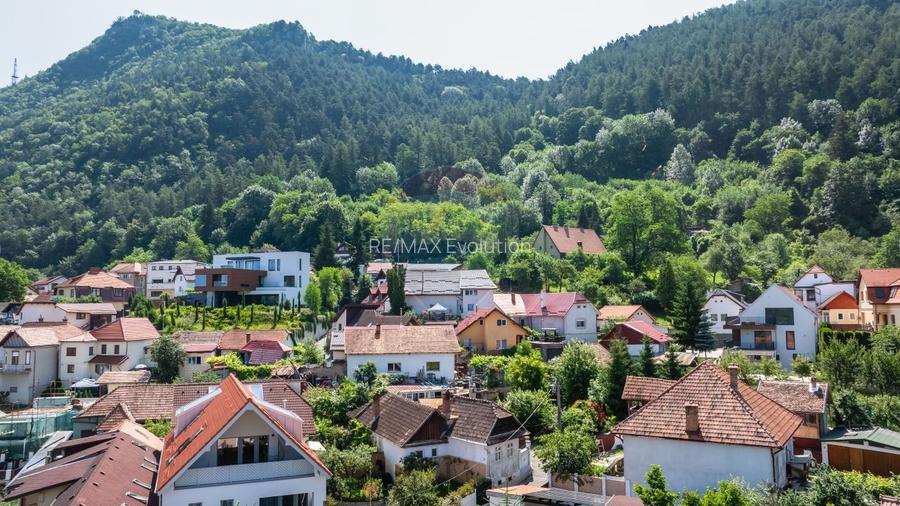 Comision 0%! Casă în Schei | Acces din 2 străzi + acces auto - 32