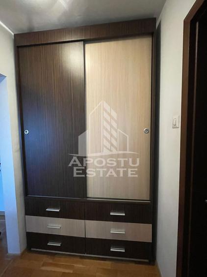 Apartament 3 camere, centrala proprie, zona Dambovita, Timisoara