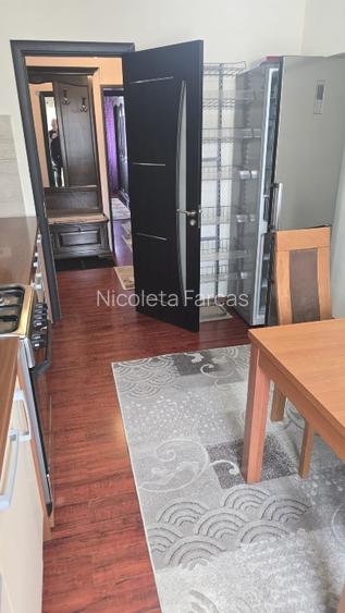 Apartament 3camere,decomandat,Piata Tomis3 - 5