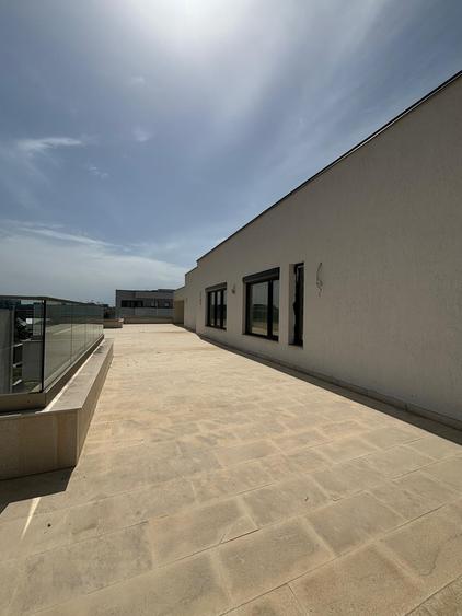Becali Imobiliare - PENTHOUSE SPECTACULOS *** 5 CAMERE ***MUTARE IMEDIATA***