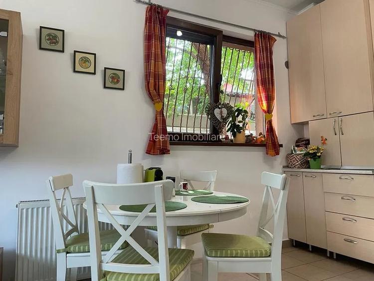 Apartament 2 camere, decomandat, 50 mp, centrala proprie, metrou aproape, 1 Mai - 4
