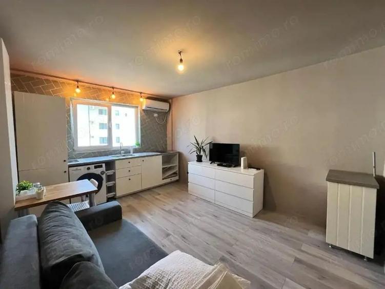 GARSONIERA AMENAJATA IN ZONA ARADULUI la 48.000 euro