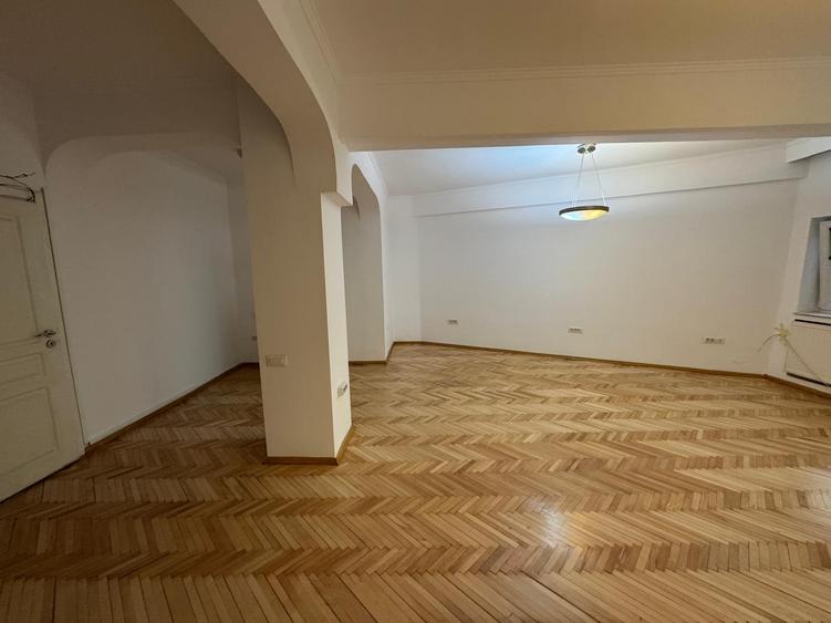 Inchiriere apartament 2 camere in vila D+P+2+3 retras constructie 2002 Cotroceni