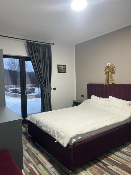 PENSIUNE-2025 , langa Riul MOlDOVA ,6 camere . totul nou , ECHIPATA COMPLET