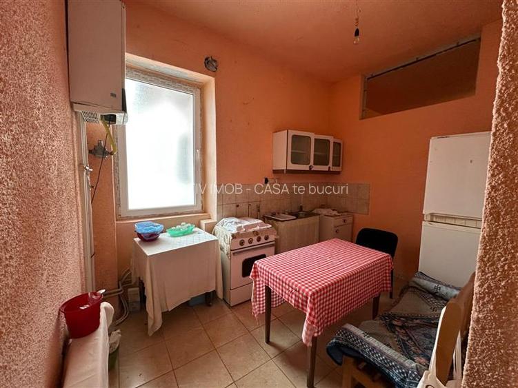 Bocsa Montana, Casa Solida + Teren, Strada Principala - 24