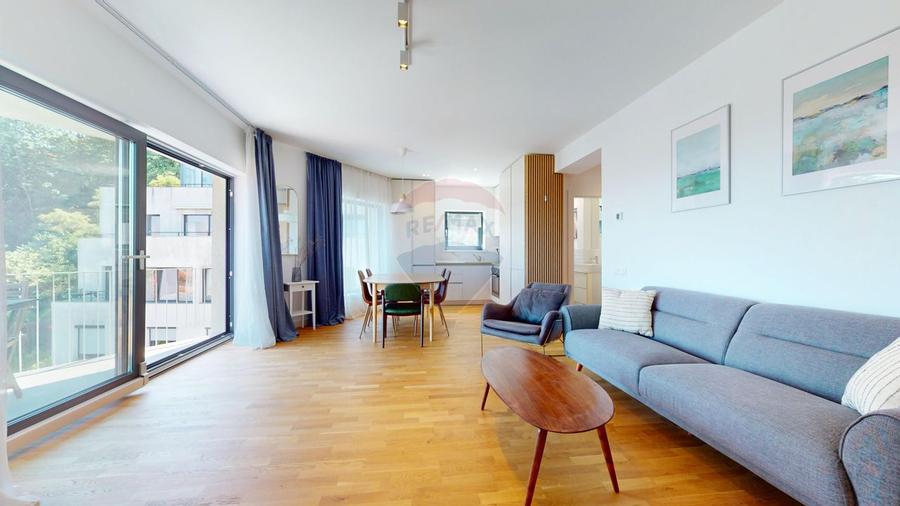 Apartament 3 camere de închiriat în Chiville cu parcare și boxă