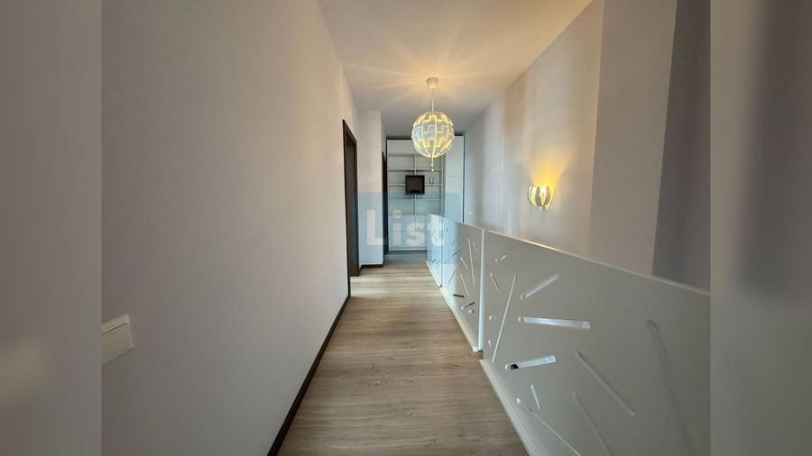 FARA COMISION! Apartament 103 mp, scara interioara, parcare inclusa