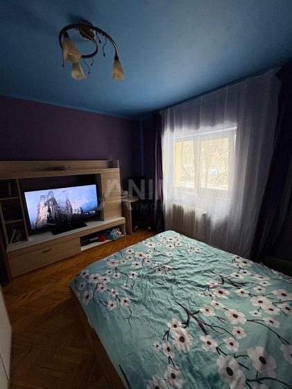 Apartament 3 camere, 65 mp, garaj si pivnita