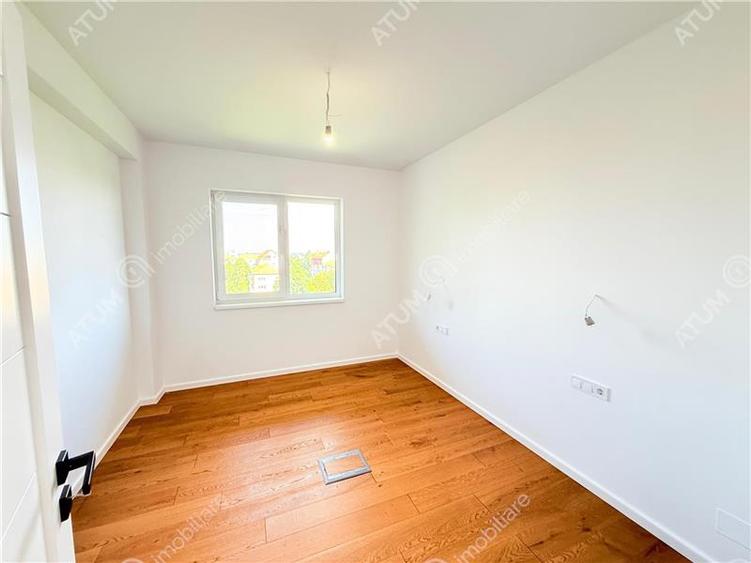 Penthouse cu 4 camere 111 mp utili terasa 78 mp doua locuri parcare