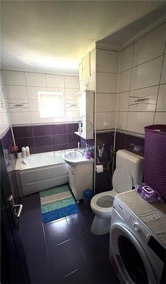 SOARELUI - RENOVAT - 4 CAM - 2 BAI - ETAJ 3 - CENTRALA PROPRIE - BOXA